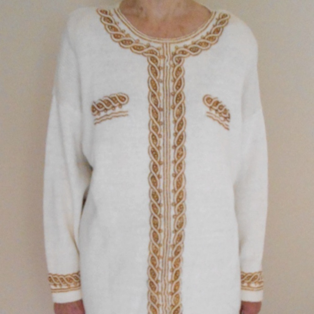 Victoria Harbour vintage 80s granny off white pear gold embroidery trim sweater